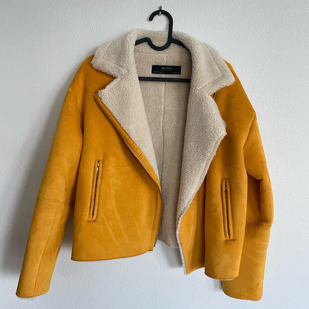 ZARA Basic Yellow/Mustard suede faux fur jacket